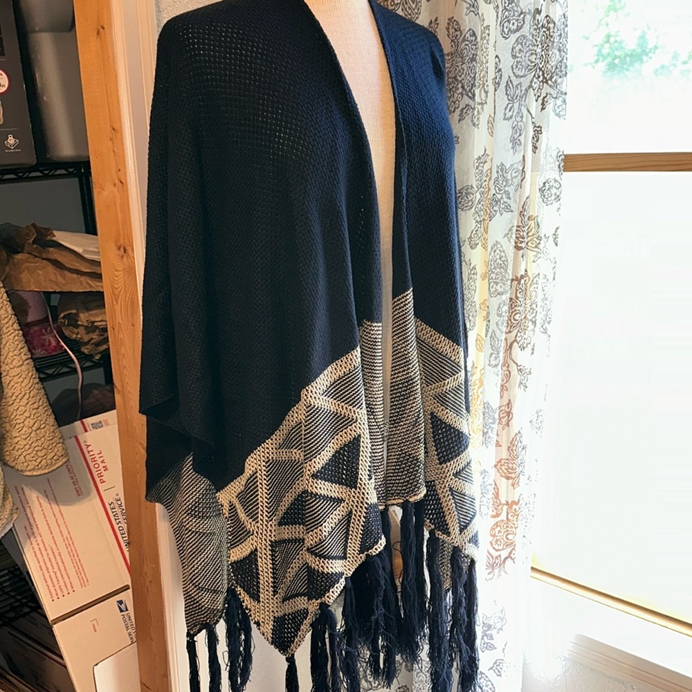 Roffe Accessories One Size tasseled Kimono